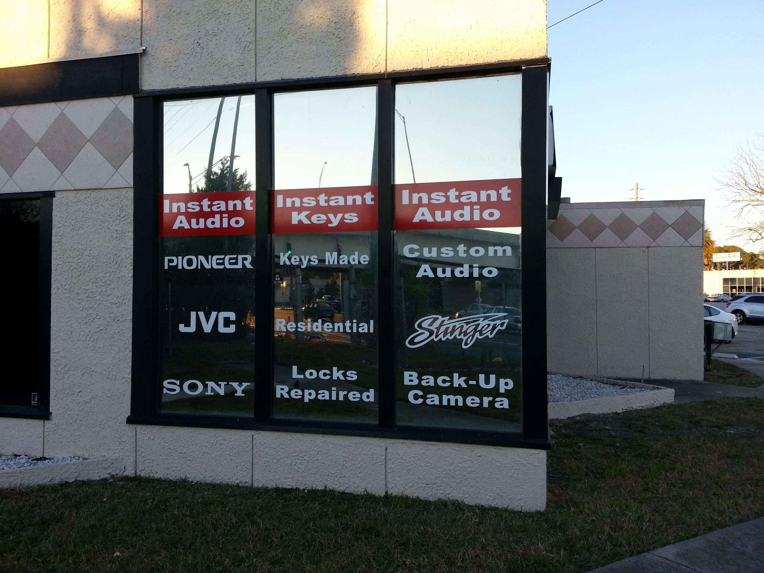 Window Lettering Vinyl Business Signs Augusta GA scaled